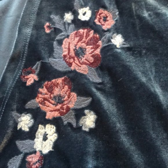 Flying Tomato Boho Velvet Romper - Picture 7 of 9